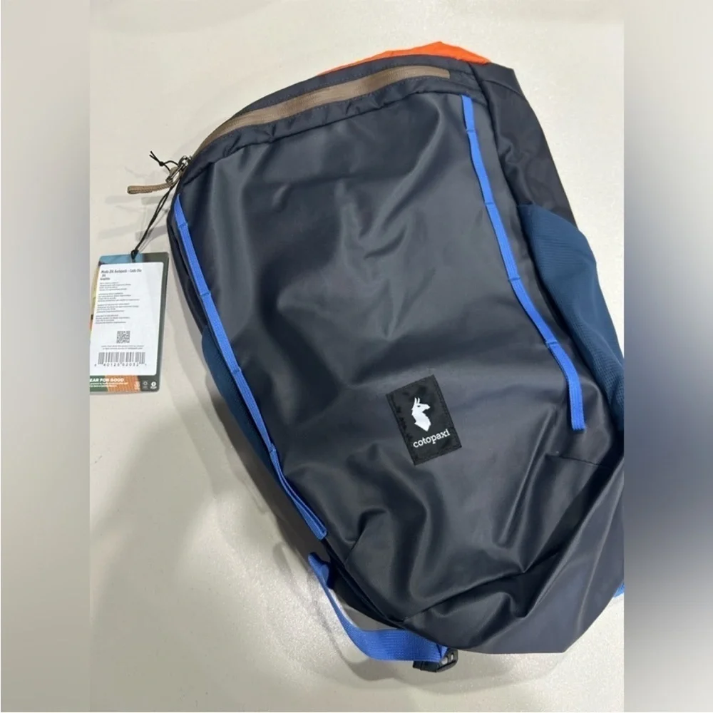 Cotopaxi Moda 20L Backpack Cada Día Graphite Cinch-top Closure Laptop Sleeve NWT